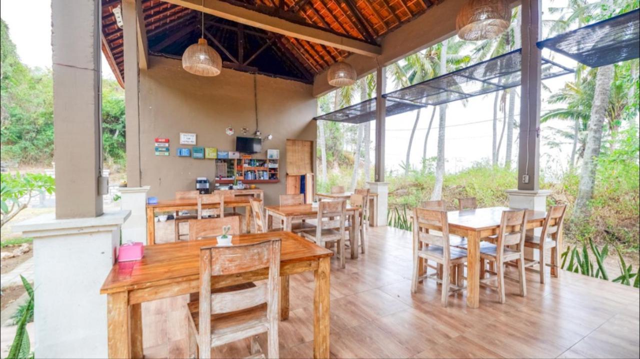 Apit Lawang Villas & Resto Batununggul Exterior foto