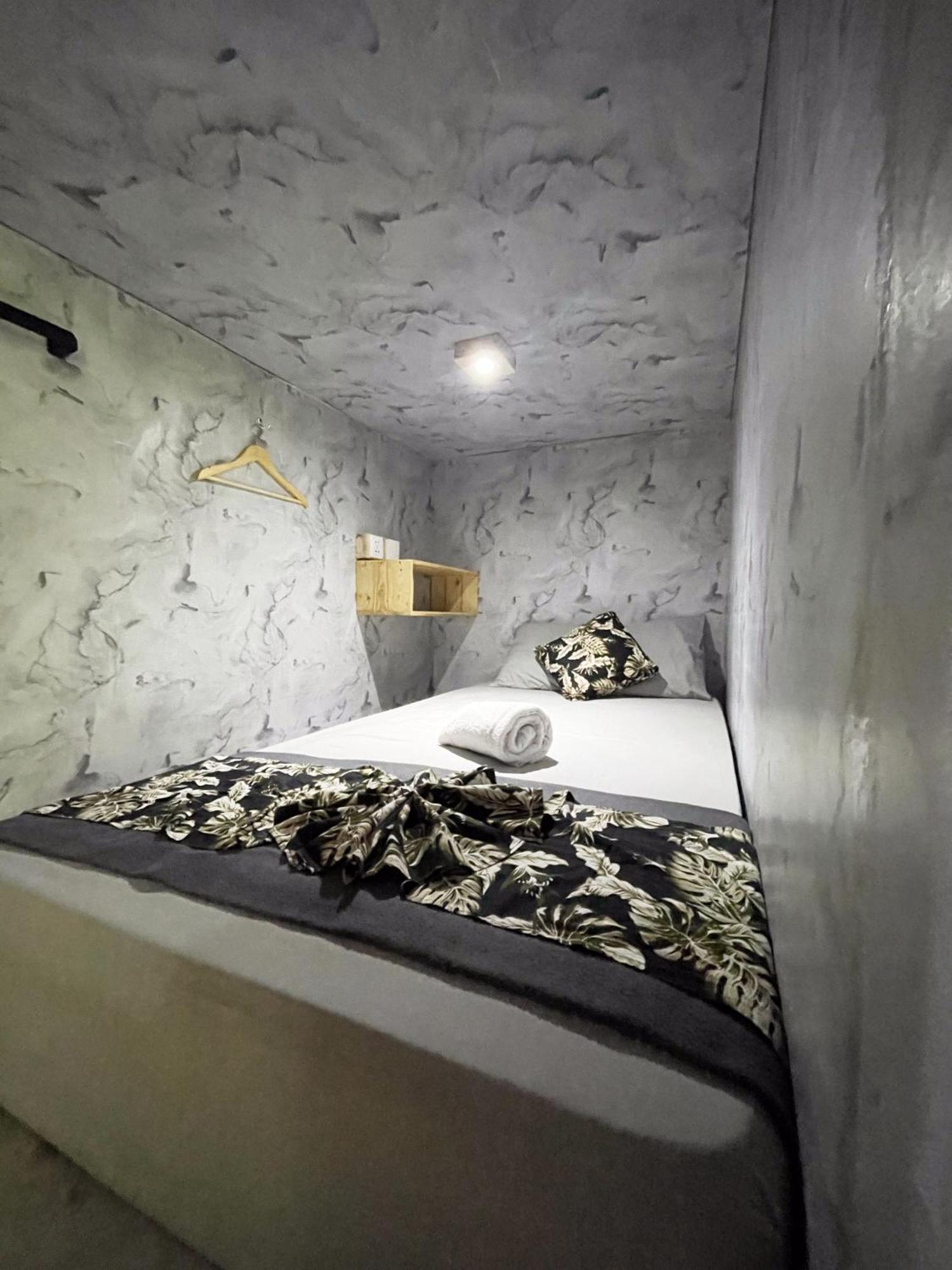 Apit Lawang Villas & Resto Batununggul Exterior foto