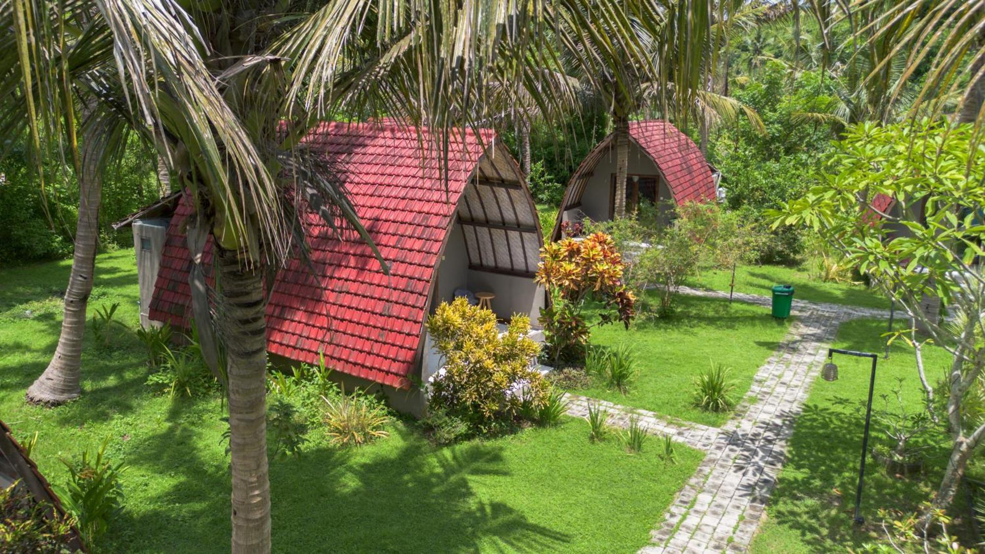 Apit Lawang Villas & Resto Batununggul Exterior foto