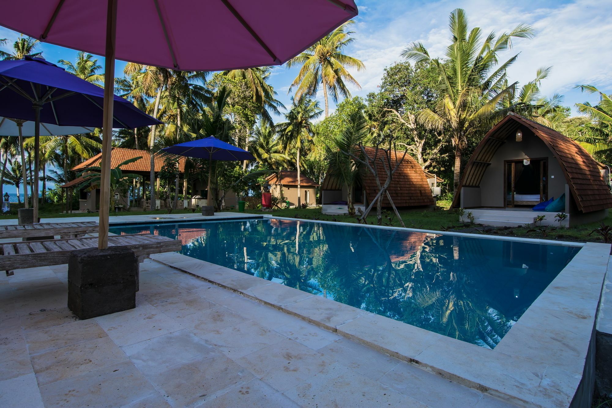 Apit Lawang Villas & Resto Batununggul Exterior foto